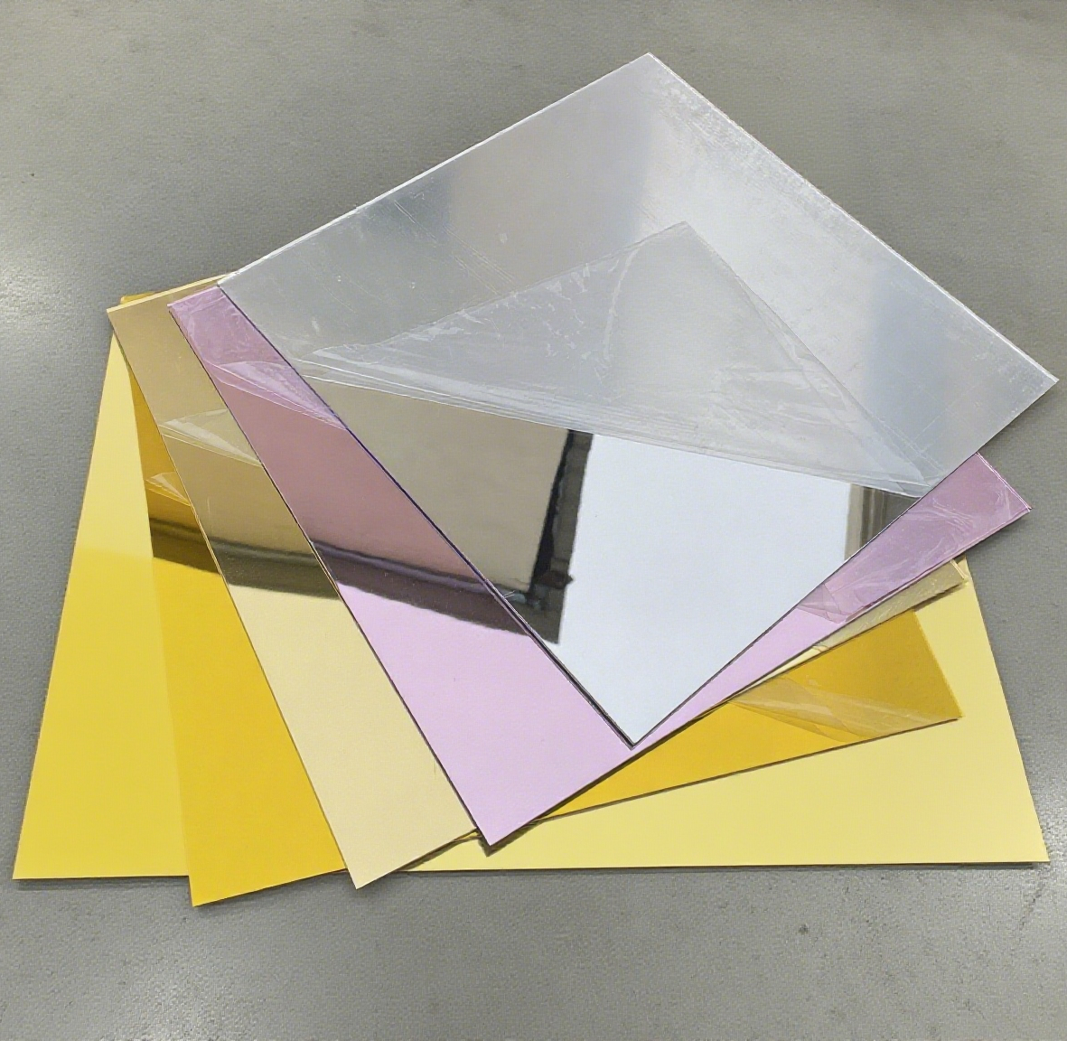 Does An Acrylic Sheet Fade in Sunlight?