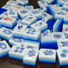 Luxury Solid Acrylic American Mahjong Tiles Blue White Porcelain Butterfly Vase Pattern Custom Printed Mahjong Game Set