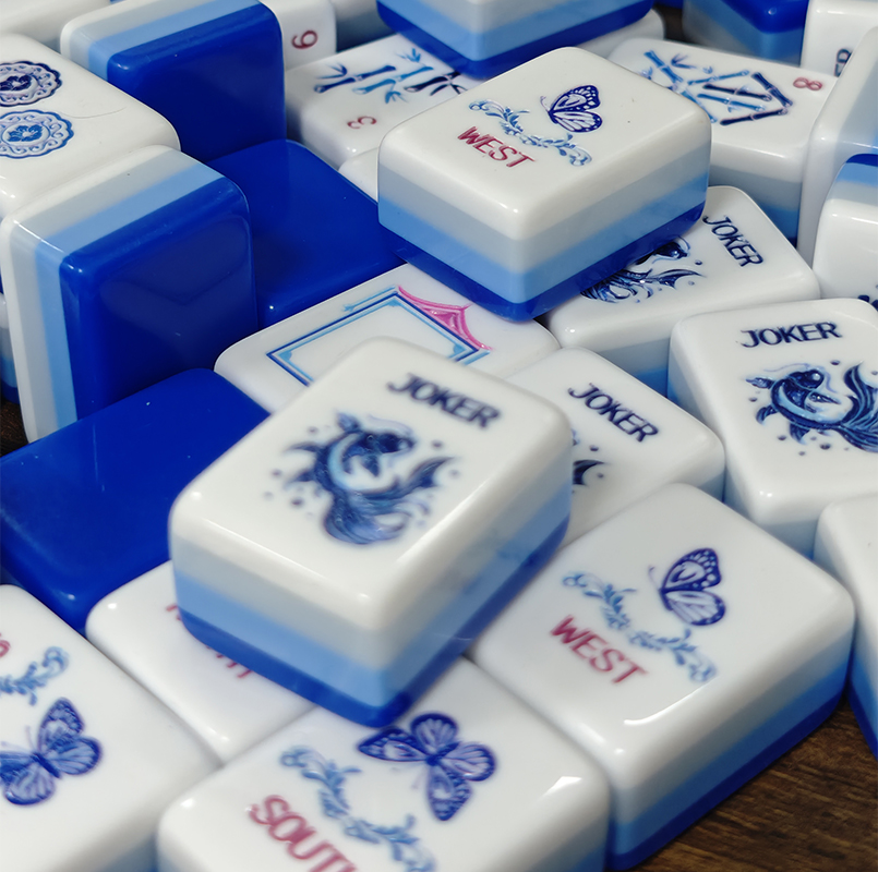 Luxury Solid Acrylic American Mahjong Tiles Blue White Porcelain Butterfly Vase Pattern Custom Printed Mahjong Game Set